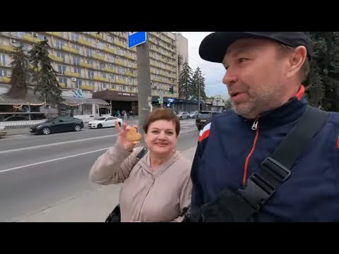 видео: Шаурму🥙 с креветками 🍤не поели / Кришнаиты🧝‍♀️угостили печеньками 🍪/ Встретили Самвела🕺на заправке