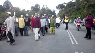 Mengiringi Jenazah Tuan Guru Dato' Harun Taib Ke Tanah Perkuburan