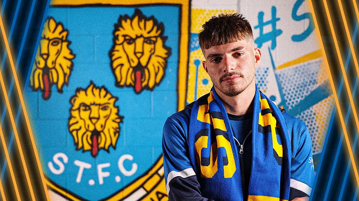 Tom Bloxham signs for Town
