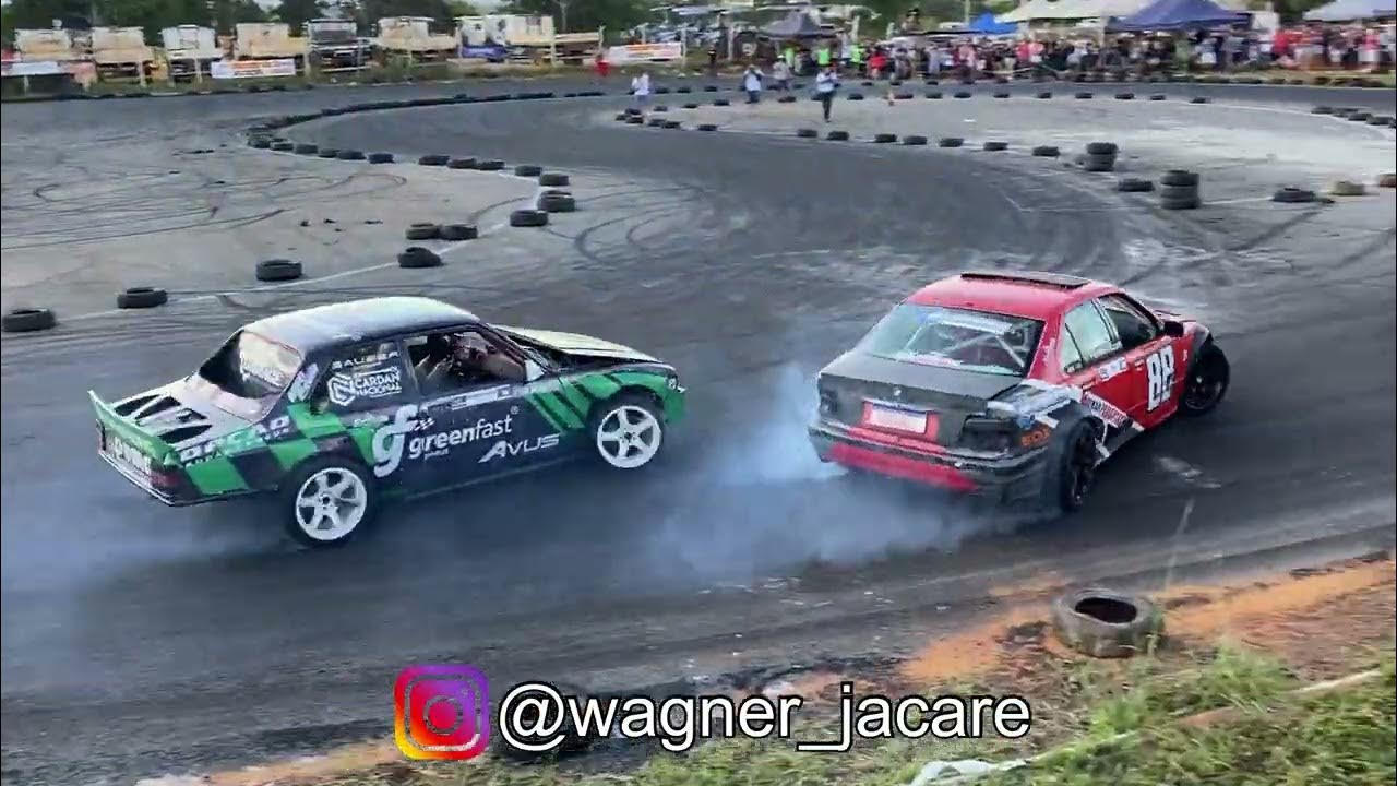 Piloto transforma Chevette 76 em carro para provas de drift: veja o modelo  em ação