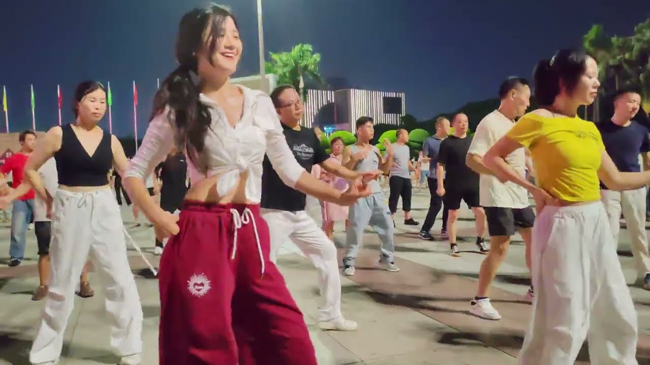 #squaredance #múaTrungQuöc #aerobicexercise #musicdance #廣場舞  （ep73）