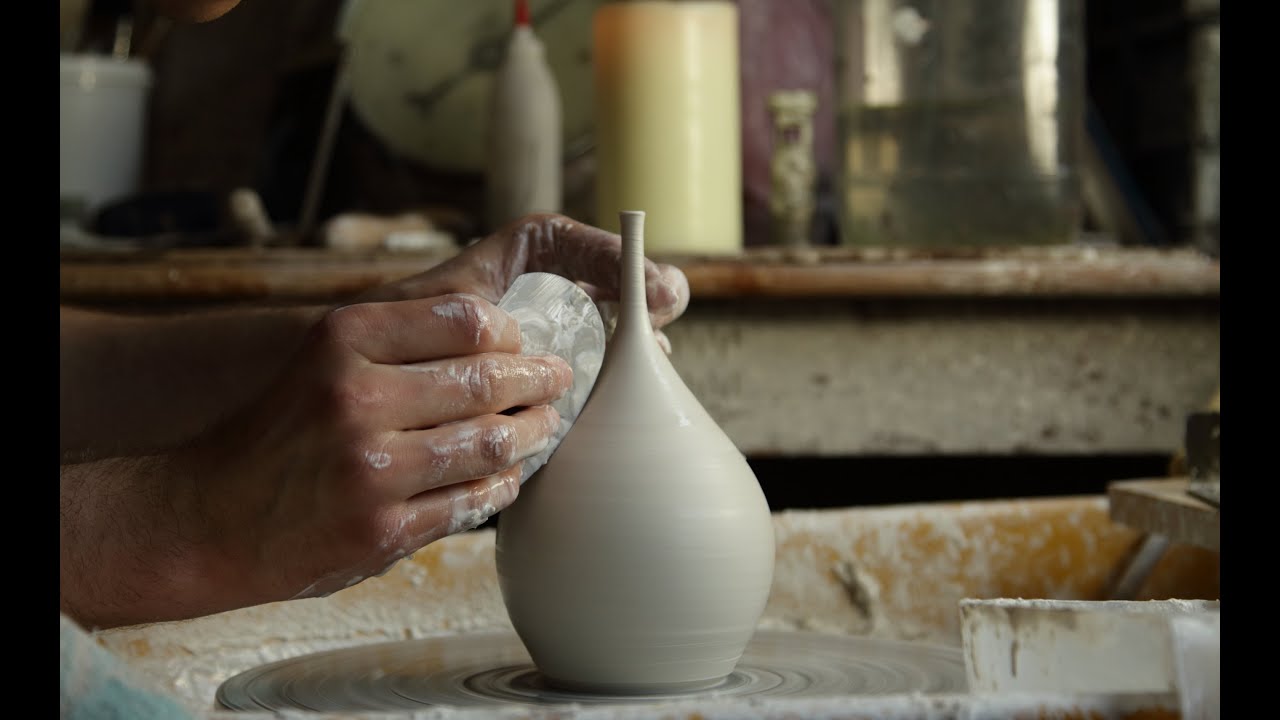 Throwing a Teardrop Porcelain Vase - Matt Horne Pottery