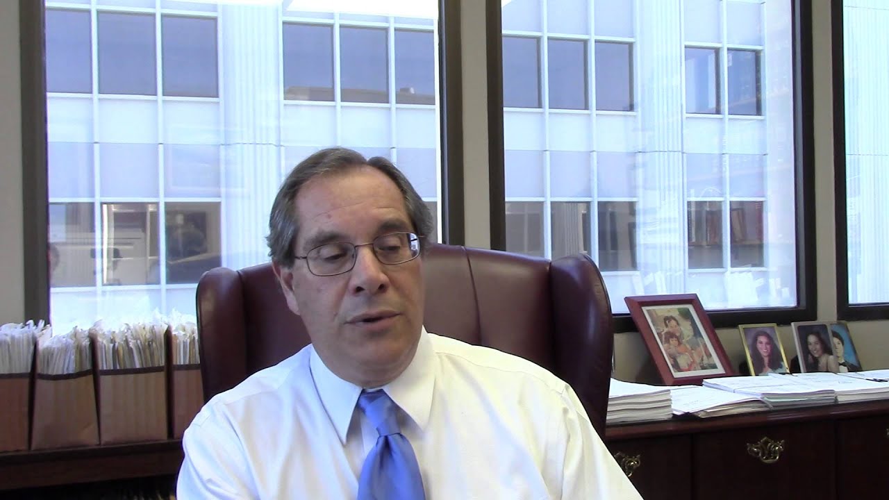 I've been in an accident caused by multiple parties  can choose whom to sue?