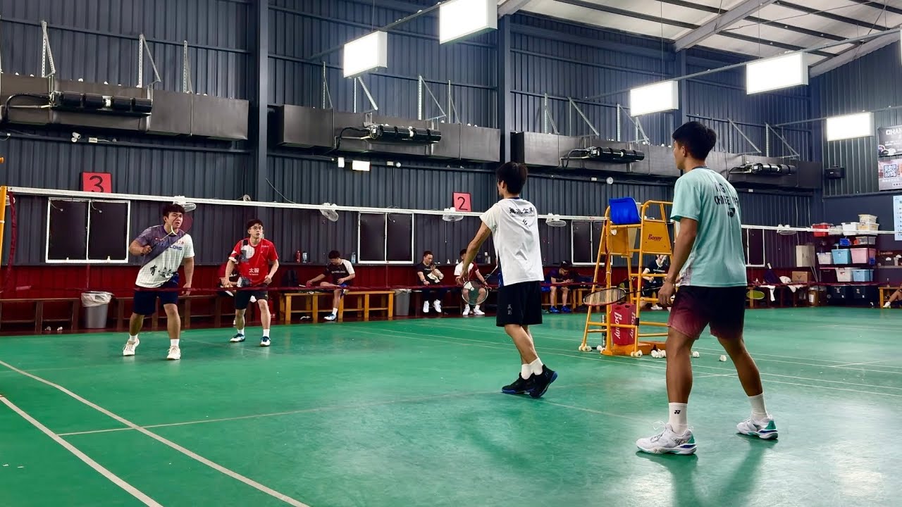 🚫和學弟第二次挑戰 「𝑺𝑲 & 𝑴𝑨 」男雙組合💀2025藏龍羽球男雙春酒局🔥陳碩冠/龔郁軒vs 廖柏宇/鄭惟駿 