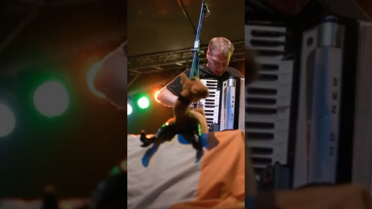 What‘s in the drink? Chase the devil away!