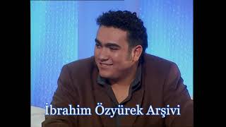 Emrah Dinçer,  “Vallahi Apo'yu Özledim“ diyen Ahmet Kaya'ya “Şerefsiz“ diyor Hülya Avşar Show 1999 Resimi