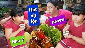 DIVA Cát Thy và Như Ý review Hột vịt lộn xào me tại tiệm Bánh tráng trộn Quận 7