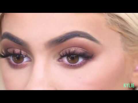 Kylie Jenner Kyshadow Burgundy Palette Tutorial With Ariel Tejada