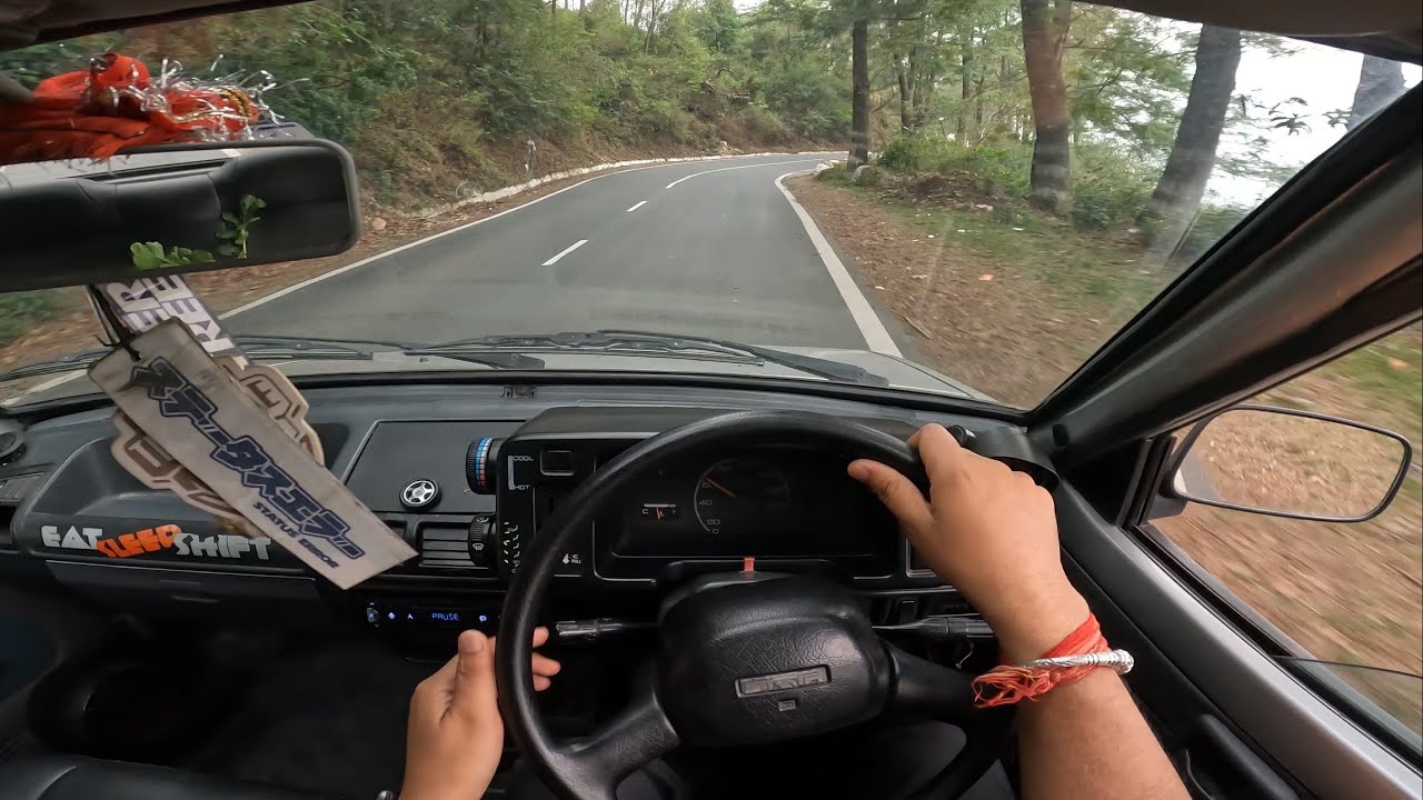Driving my 24 year old Maruti Suzuki 800. Still a gem ? 💎