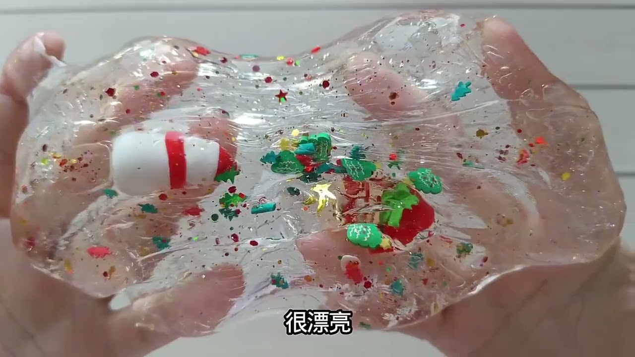 Unveiling the Mystery of the 16th Gen Blind Box - What's Inside? (中文：揭秘第16代盲盒的秘密 - 里面有什么