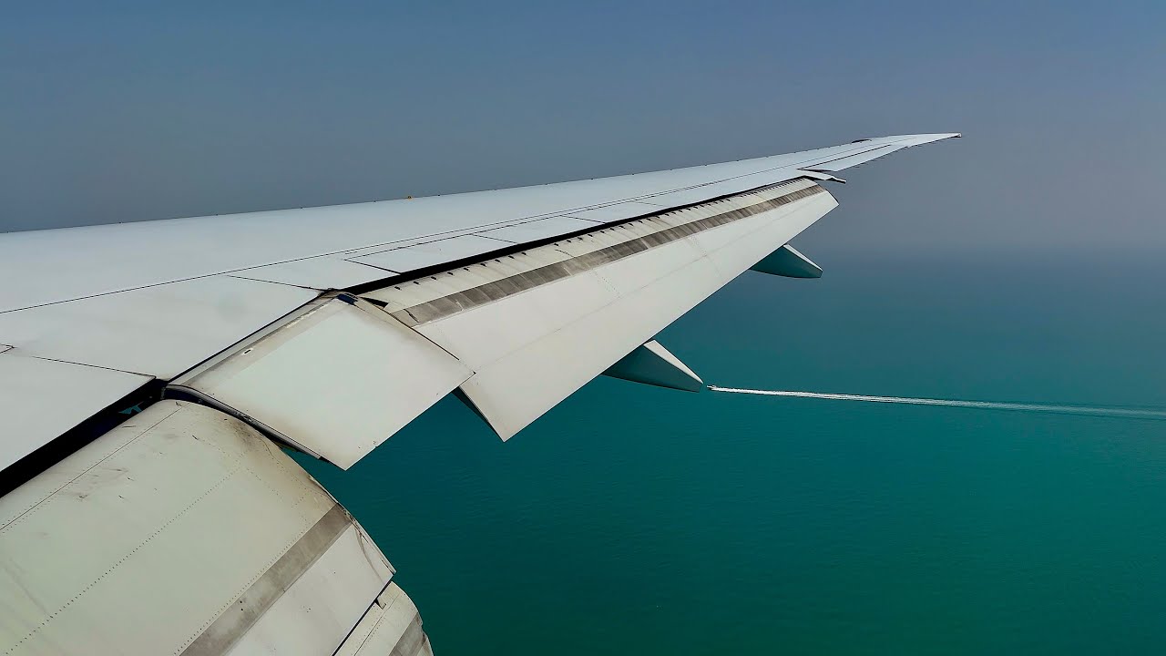 [4K] – Super Smooth Doha Landing – Qatar Airways – Boeing 777-300/ER – DOH – A7-BAU – SCS 1126