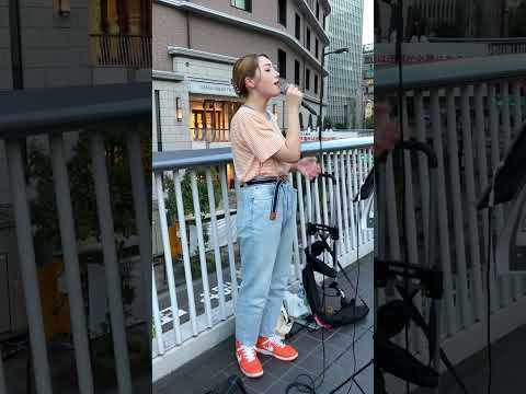 Louise(ルイーズ)   Last Smile      梅田歩道橋①