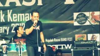JEBAT - Secebis Rayuan (Live @ Teluk Kemang)