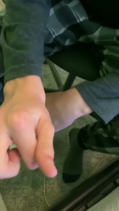 How to crack your fingers like kaneki! - YouTube - How To Crack Your Knuckles Like Kaneki