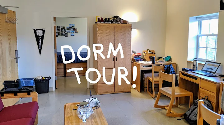 DORM ROOM TOUR at Bowdoin College