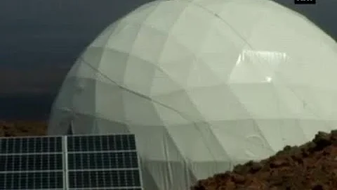 NASA starts year-long mission to simulate life on mars