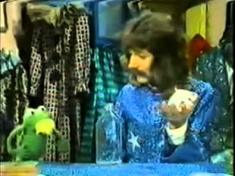 Doug Henning - Dancing Handkerchief