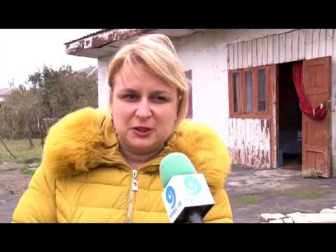 ფოთის მე-15 სკოლის მოსწავლეებმა მარტოხელა დედას საჩუქრები მიუტანეს 03 03 18