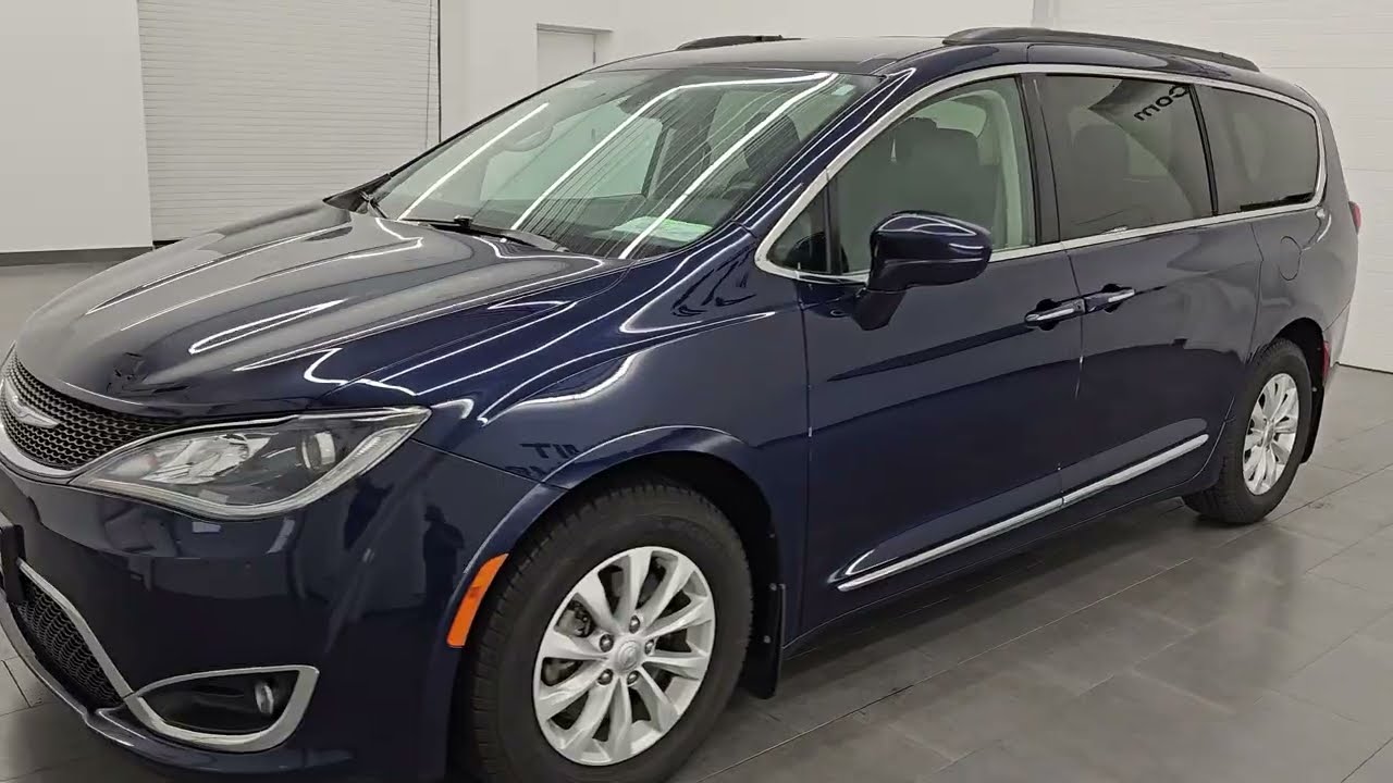 Thumbnail for 2017 CHRYSLER PACIFICA TOURING L 8 PASSENGER JAZZ BLUE 4K WALKAROUND 16333ZB