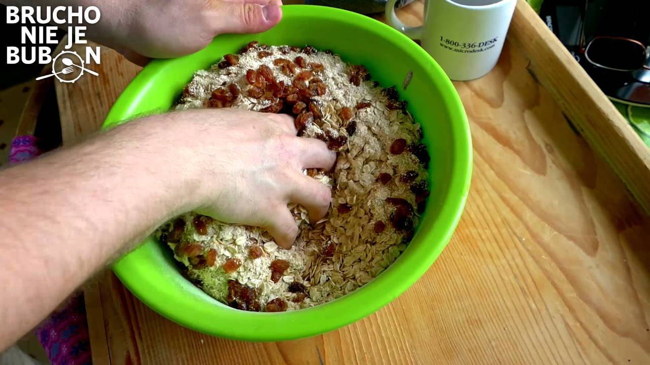 Vyrobte si domáce proteínové tyčinky (Brucho nie je bubon)