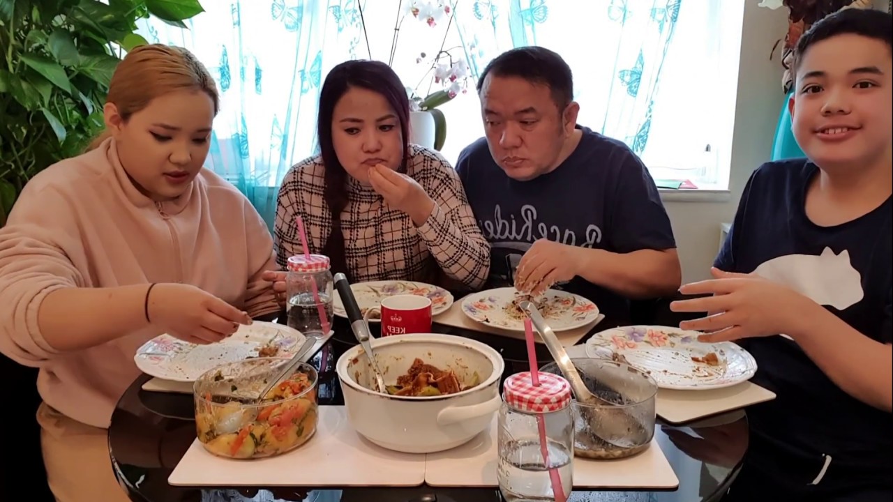 Daal Bhat and Pork Curry || Part 2 || 🇳🇵