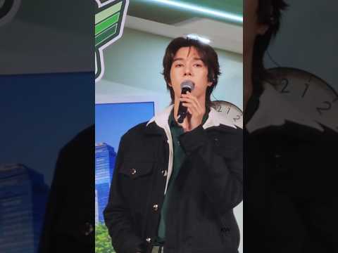 สิ่งสำคัญ - 1ST live  Ost.WU อู - Sky Wongravee, Nani Hirunkit I Grab 17062569