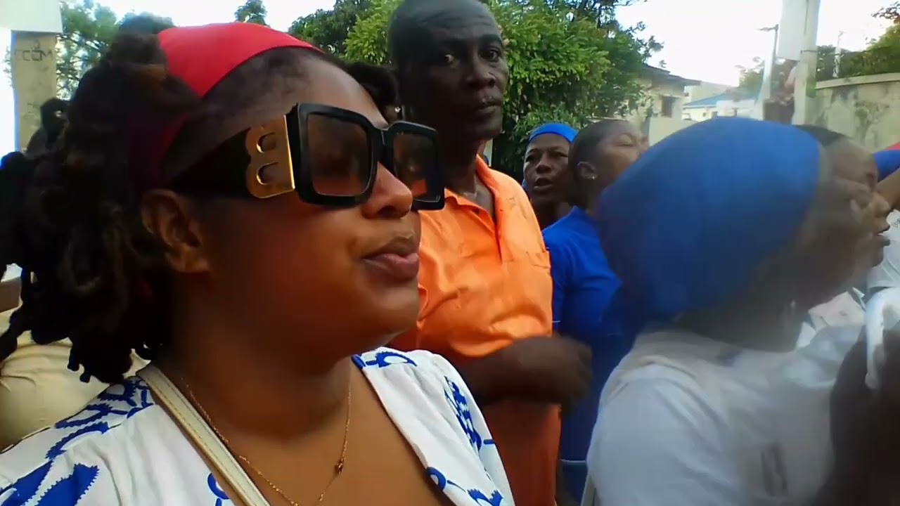 Manman dezemith leve defi yo pou mwen