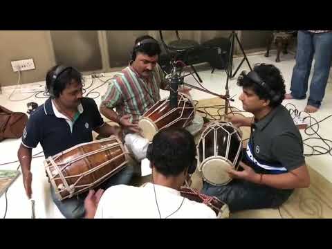 Bollywood song 6 rhythms playing together  dholak  bollywood  bollywoodsongs  artist  entertainment