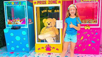 Nastya and Evelyn collects Toys and Candies for each other