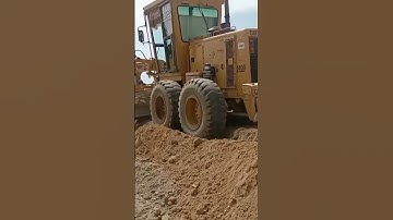 gredar pushing soil #viralvideo #shortvideo #youtubeshorts