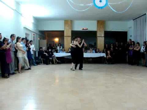 Esteban Velazquez y Monica Gomiz Milonga Puerto Madryn 2009