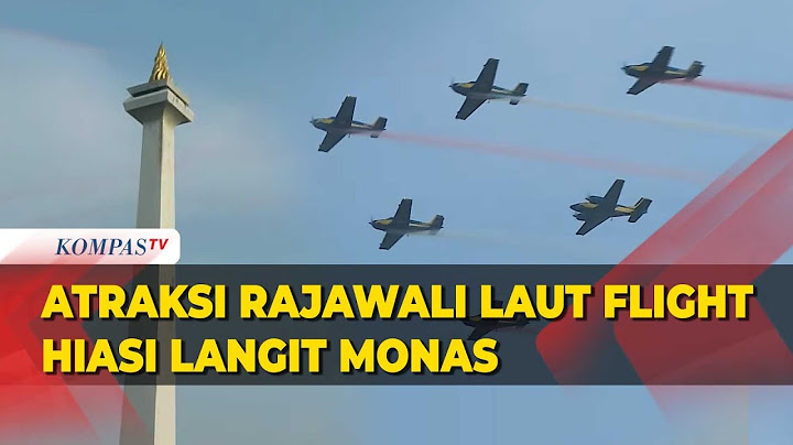 Atraksi Rajawali Laut Flight Hiasi Langit Monas di HUT ke-79 TNI