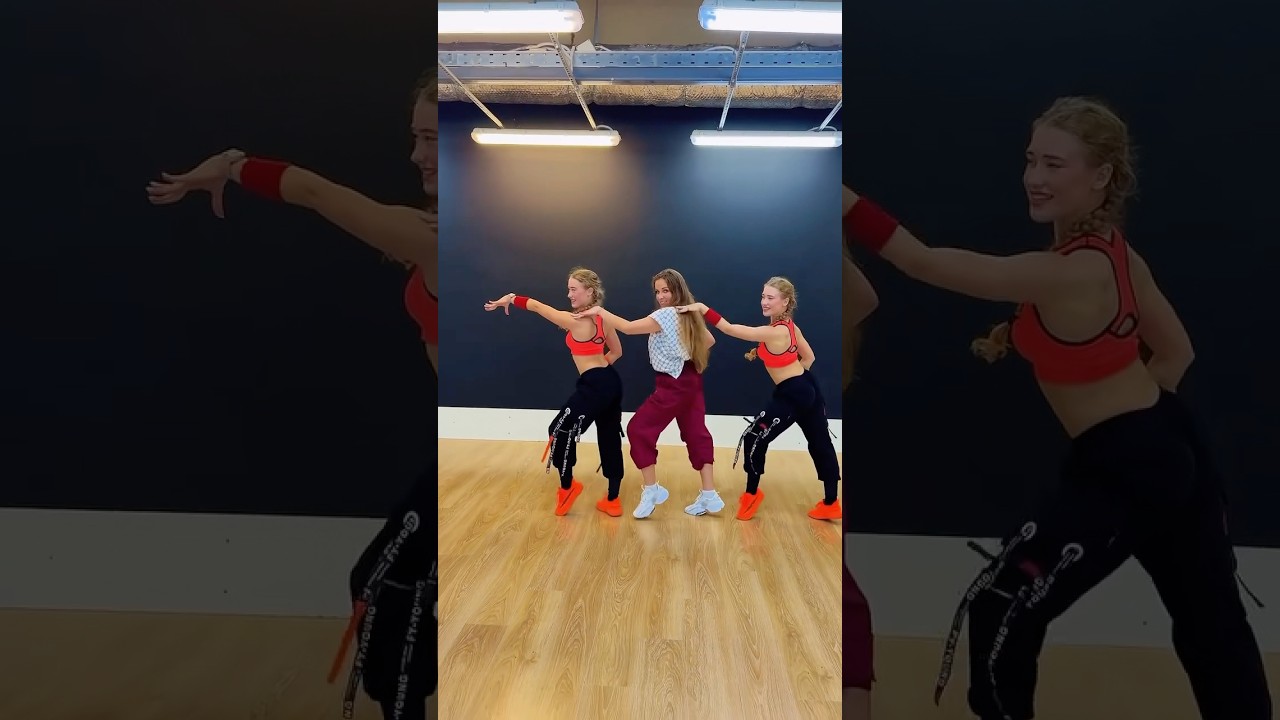 Twinz LDFA | ZUMBA | A Bit (Remake) by 