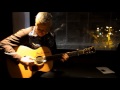 Tommy Emmanuel playing my guitar. Barcelona november 2012