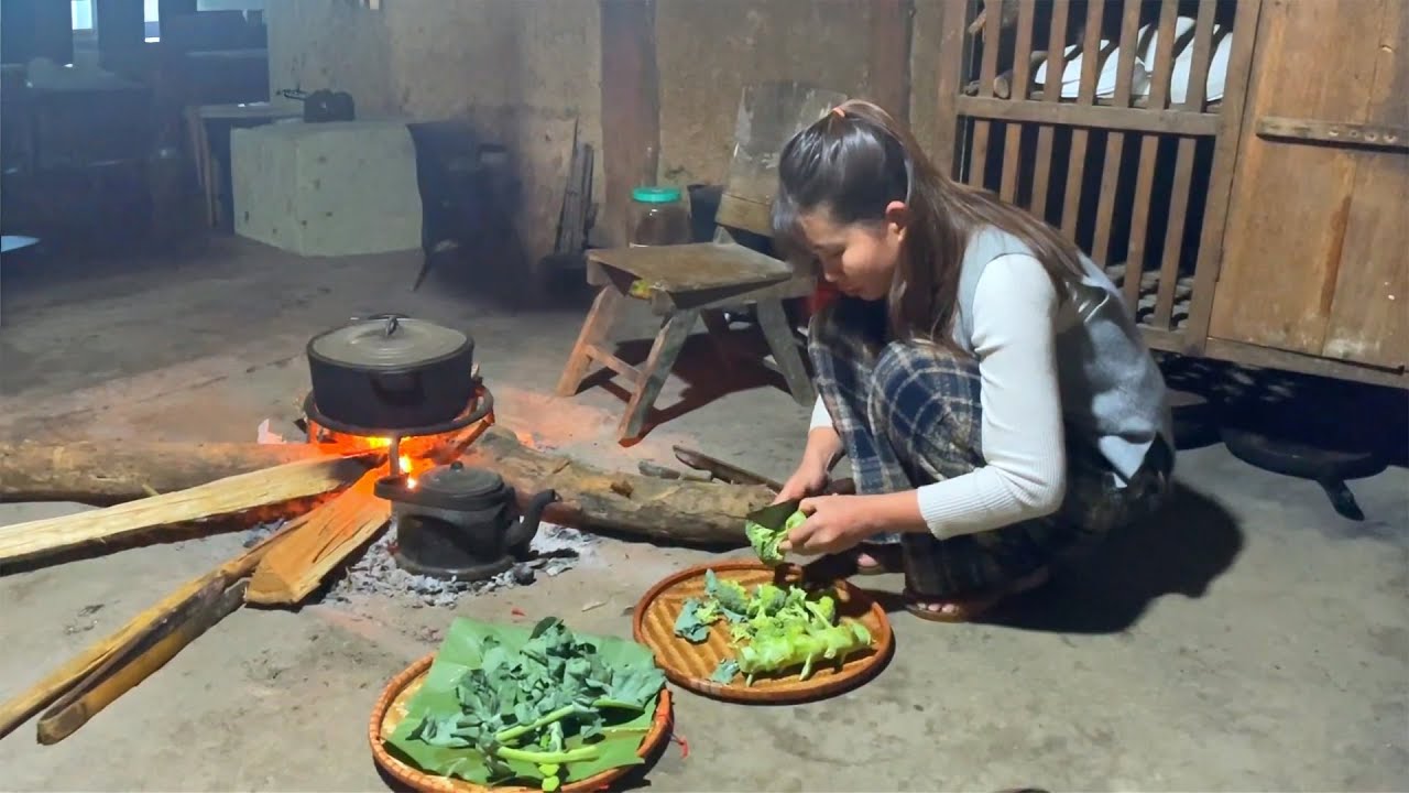 Rural Life Cooking 🧧 Village Girl Preparing New Year Meal In The ...