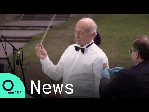 Conductor Ivan Fischer Gets Covid Jab During Open-air Concert