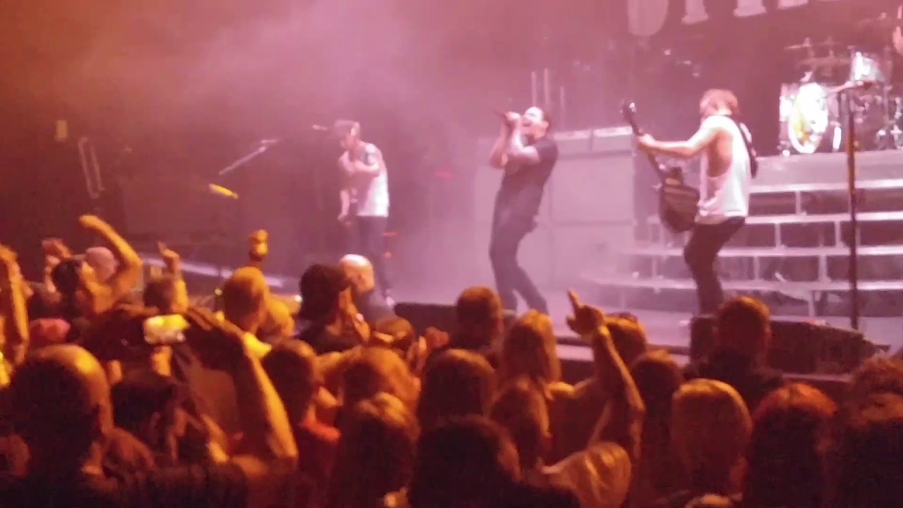Shinedown 7 21 17 Sound Of Madness The Vine Del Lago Waterloo NY 