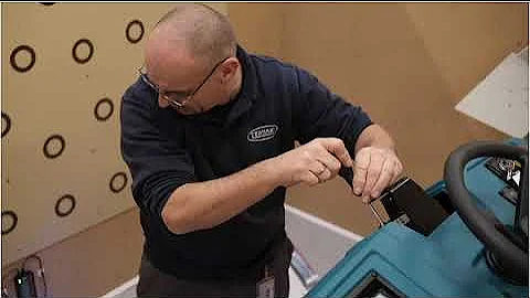 Tennant T16AMR Robot Schrobmachine productie in Nederland (Uden)