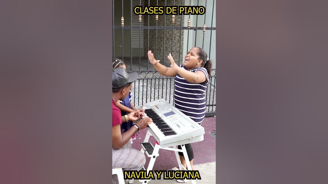 clases de piano navila y luciana #humor #luciana #navila #musica #piano