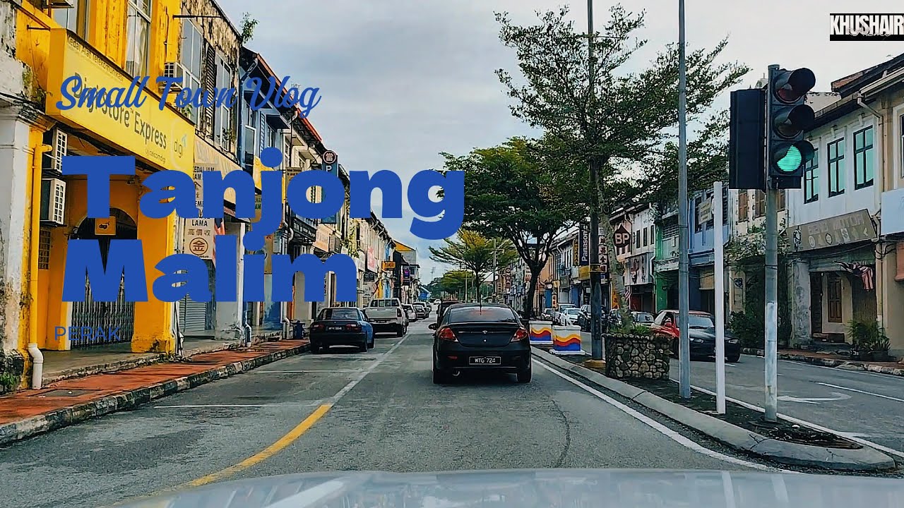 Tanjung Malim. Pekan kecil yang melahirkan ribuan ilmuan. Tenang di hujung minggu.