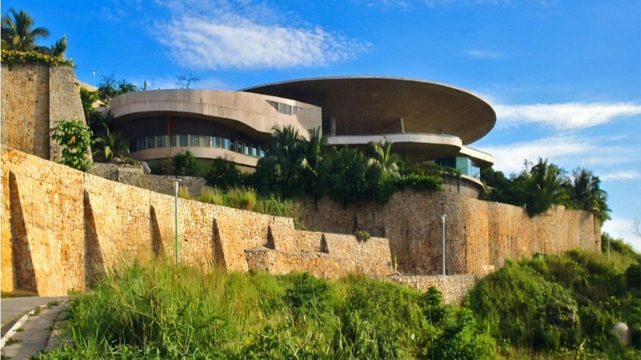 Arango Marbrisa House by John Lautner. New, more detailed & HQ video with never seen before photos!