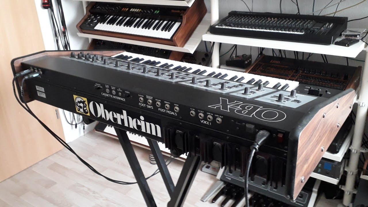 Oberheim OB-X + OB-Xa Vintage Analog Synthesizer - YouTube