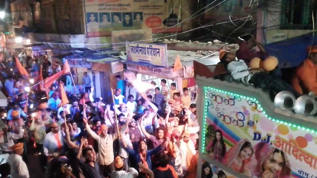 People gathered at gateway of india in mumbai see the new year celebration photo of the country Hindu New year celebration - YouTube
