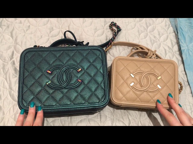 CHANEL VANITY CASE COMPARISON AND WHAT FITS - SMALL VS MEDIUM