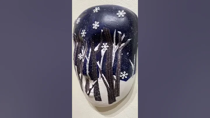 Sandi Knowles - Masks 2022