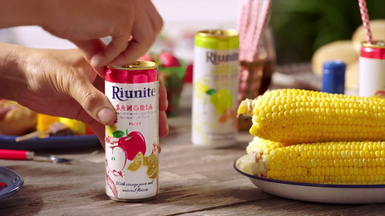 Riunite Cans On Ice... That's Nice! YouTube