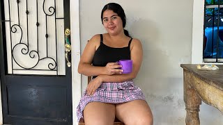 Jasmin Nos Habla Un Poco Sobre Su Vida