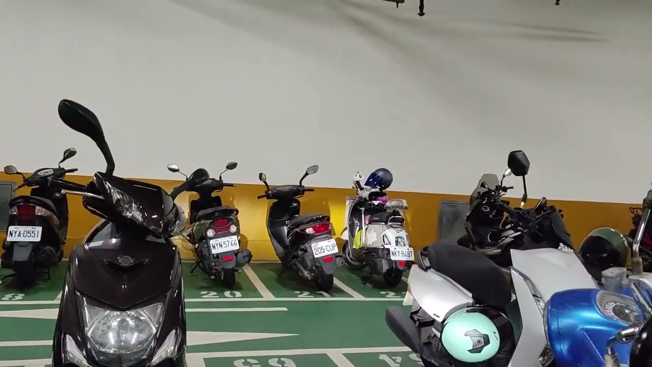 松山國小停車場 機車停車動線 #松山車站 #停車場 #饒河夜市 #松山區