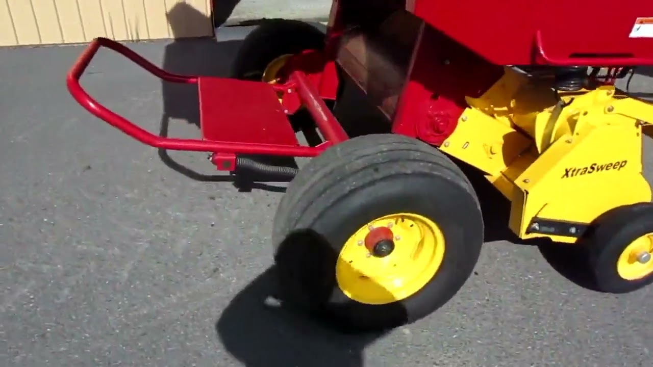 2014 NEW HOLLAND BR7060 For Sale