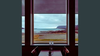 Dashing Backdrops for Caffeine Creativity